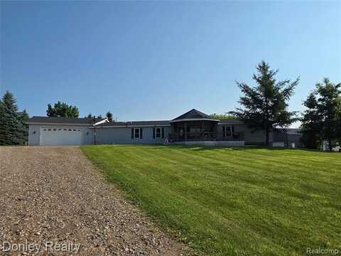 4605 Pleasant Street, Clifford, MI 48727