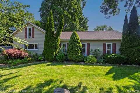 12 Pearl Street, Oxford, MI 48371