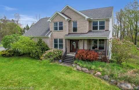 1942 Percy, Highland, MI 48357
