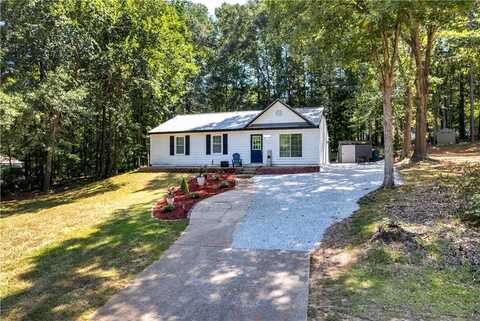 1316 Hickory Circle, Auburn, GA 30011