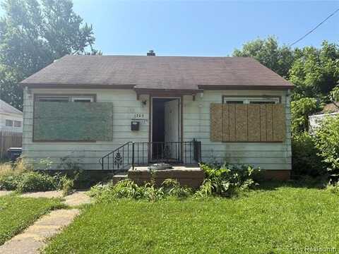 1305 Huron Street, Mount Morris, MI 48507