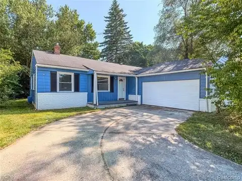 1833 Springfield Street, Burton, MI 48503
