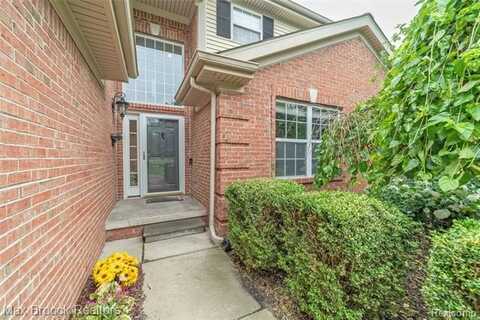 1478 Courtney Court, Hartland, MI 48353