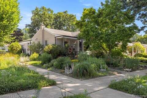 148 Park Drive, Clawson, MI 48017