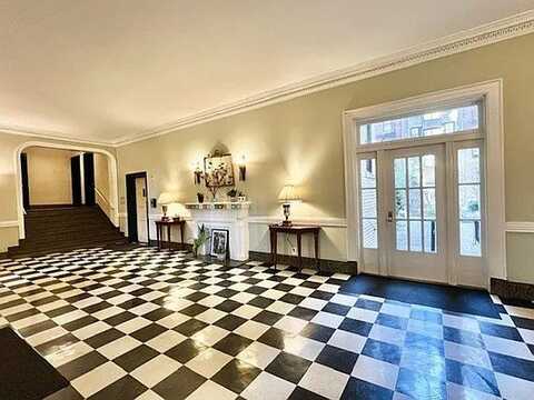 35 -16 85th St, Queens, NY 11372