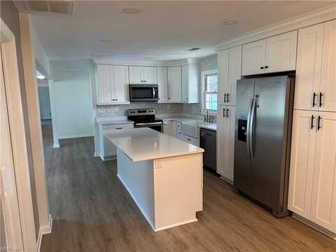 273 Haviland Road, Chesapeake, VA 23320