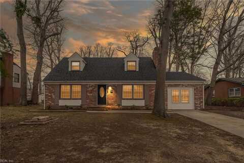 882 Catalina Drive, Newport News, VA 23608