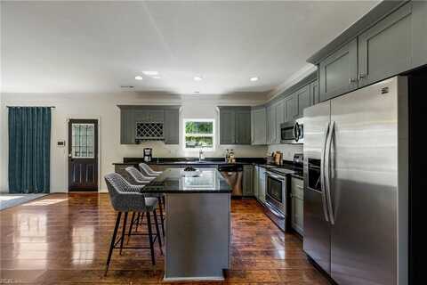 8448 Old Ocean View Road, Norfolk, VA 23518