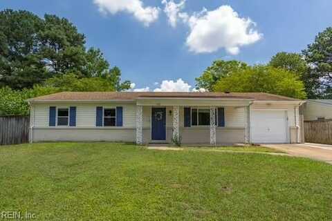 1105 Sir Gawaine Drive, Chesapeake, VA 23323