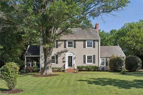 11 Elm Avenue, Newport News, VA 23601
