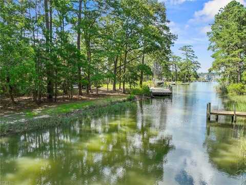 106 Anchor Drive, Yorktown, VA 23692