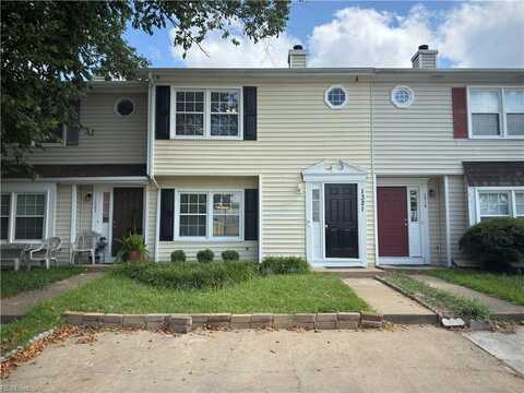 1321 Bridle Creek Boulevard, Virginia Beach, VA 23464