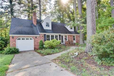 418 Pin Oak Road, Newport News, VA 23601