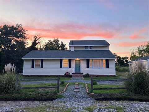 18 Constant Road, Hampton, VA 23664