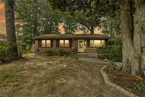 561 Canterbury Road, Virginia Beach, VA 23452