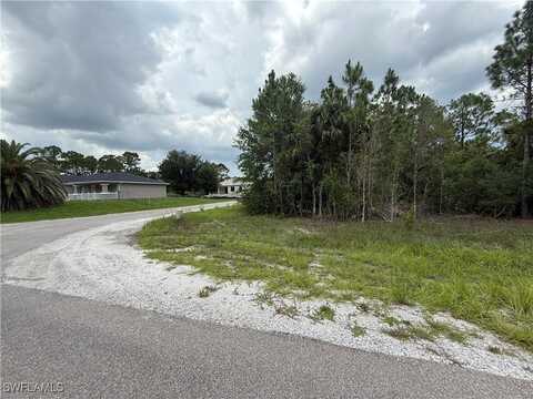 3304 53rd Street W, Lehigh Acres, FL 33971
