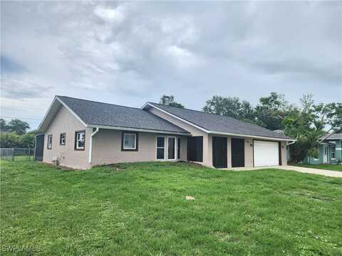1425 SE 25th Lane, Cape Coral, FL 33904
