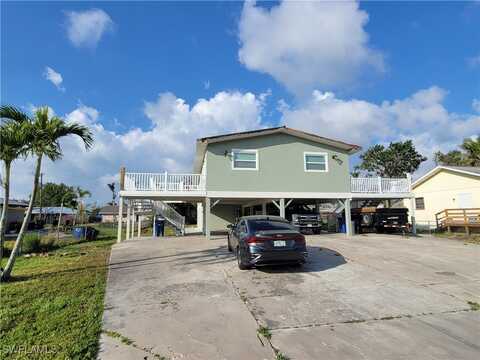 5453 Avenue E, Bokeelia, FL 33922