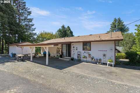 479 2ND ST, Elkton, OR 97436