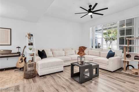 3825 Schoolhouse Road E unit: 5, Fort Myers, FL 33916