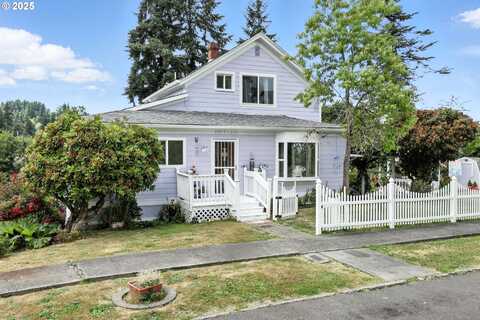 318 W 1ST ST, Rainier, OR 97048