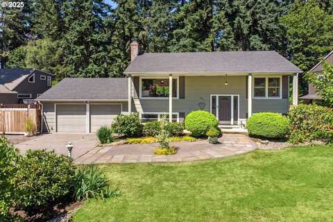 19211 TERRY AVE, Lake Oswego, OR 97035