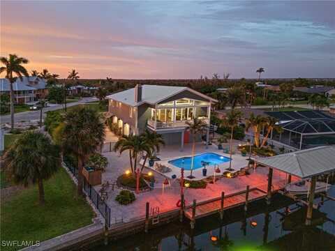 2713 8th Avenue, Saint James City, FL 33956