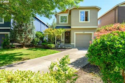 517 S WHITNEY DR, Newberg, OR 97132
