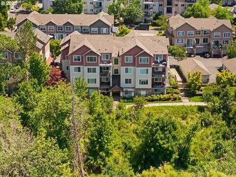 615 NW LOST SPRINGS TER, Portland, OR 97229