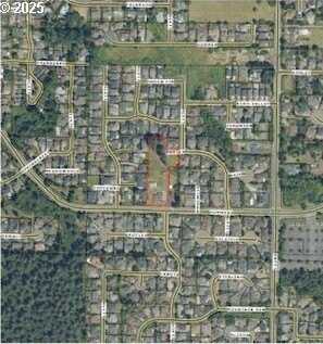 11885 SE SUMMERS LN, Clackamas, OR 97015