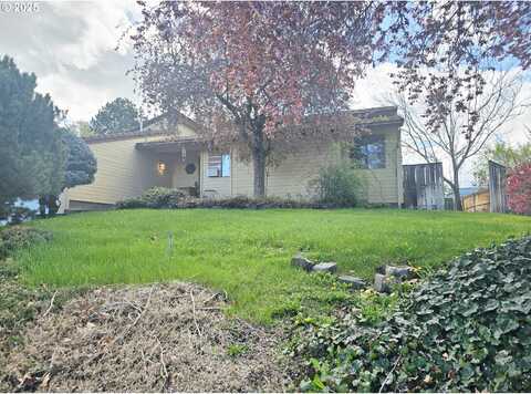 710 E QUINCE AVE, Hermiston, OR 97838