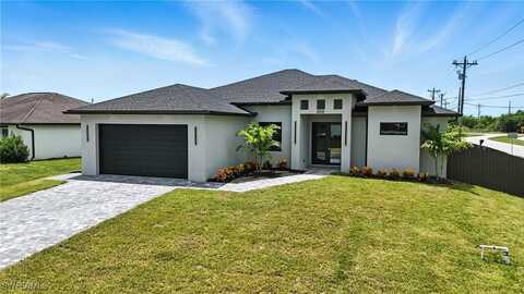 3205 Andalusia Boulevard, Cape Coral, FL 33909