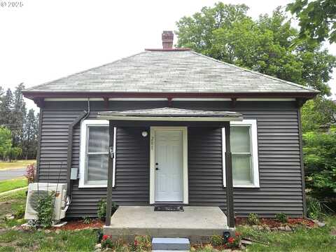 201 E BURGEN ST, Goldendale, WA 98620