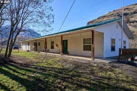 79090 LOWER IMNAHA RD, Imnaha, OR 97842