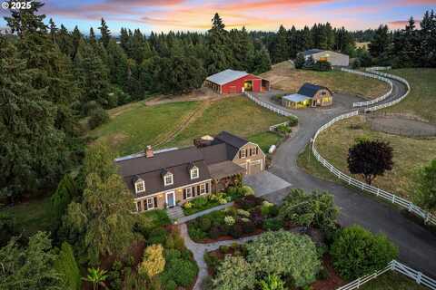 11800 S CARUS RD, Oregon City, OR 97045