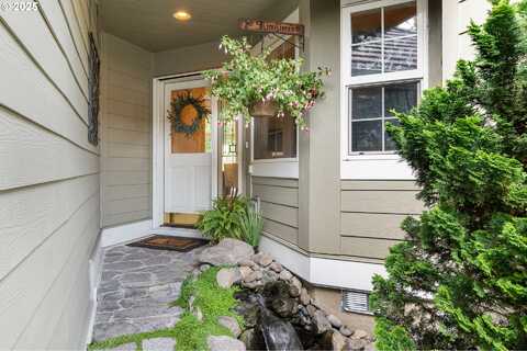 15647 NW CLUBHOUSE DR, Portland, OR 97229