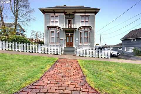 369 37th ST, Astoria, OR 97103