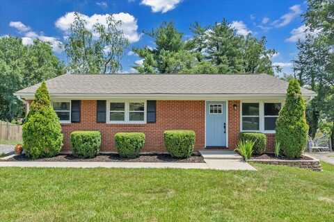 3036 Parham DR, Roanoke, VA 24014