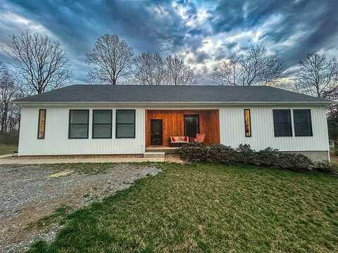 670 Tucker RD, Troutville, VA 24175