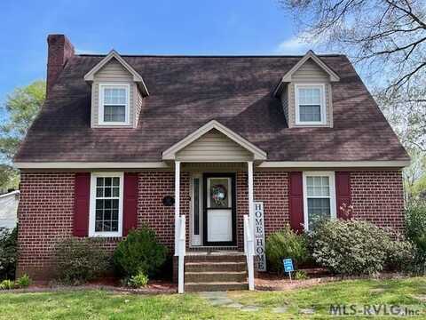 143 Devonshire Cir, Roanoke Rapids, NC 27870