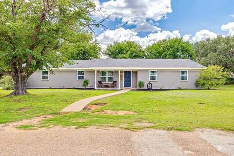 412 E Holmes Ave, Bronte, TX 76933
