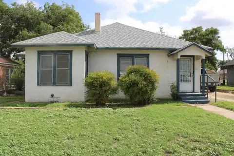 1002 Broadway St, Ballinger, TX 76821