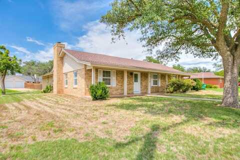 3114 Hemlock Dr, San Angelo, TX 76904