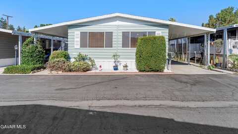 10819 Langdon Avenue, Mission Hills, CA 91345