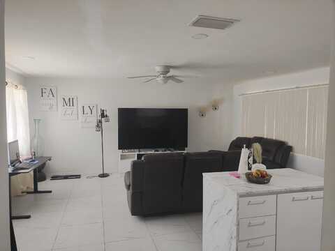 1249 NW 18th Street, Fort Lauderdale, FL 33311