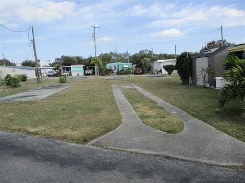 2023 St. Lucie Boulevard, Fort Pierce, FL 34946