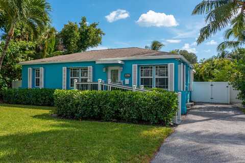 1940 NE 2nd Street, Deerfield Beach, FL 33441
