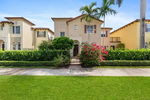 106 Via Floresta Drive, Boca Raton, FL 33487