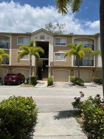 1300 Crestwood Court S, Royal Palm Beach, FL 33411