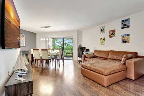 6755 W Broward Boulevard, Plantation, FL 33317
